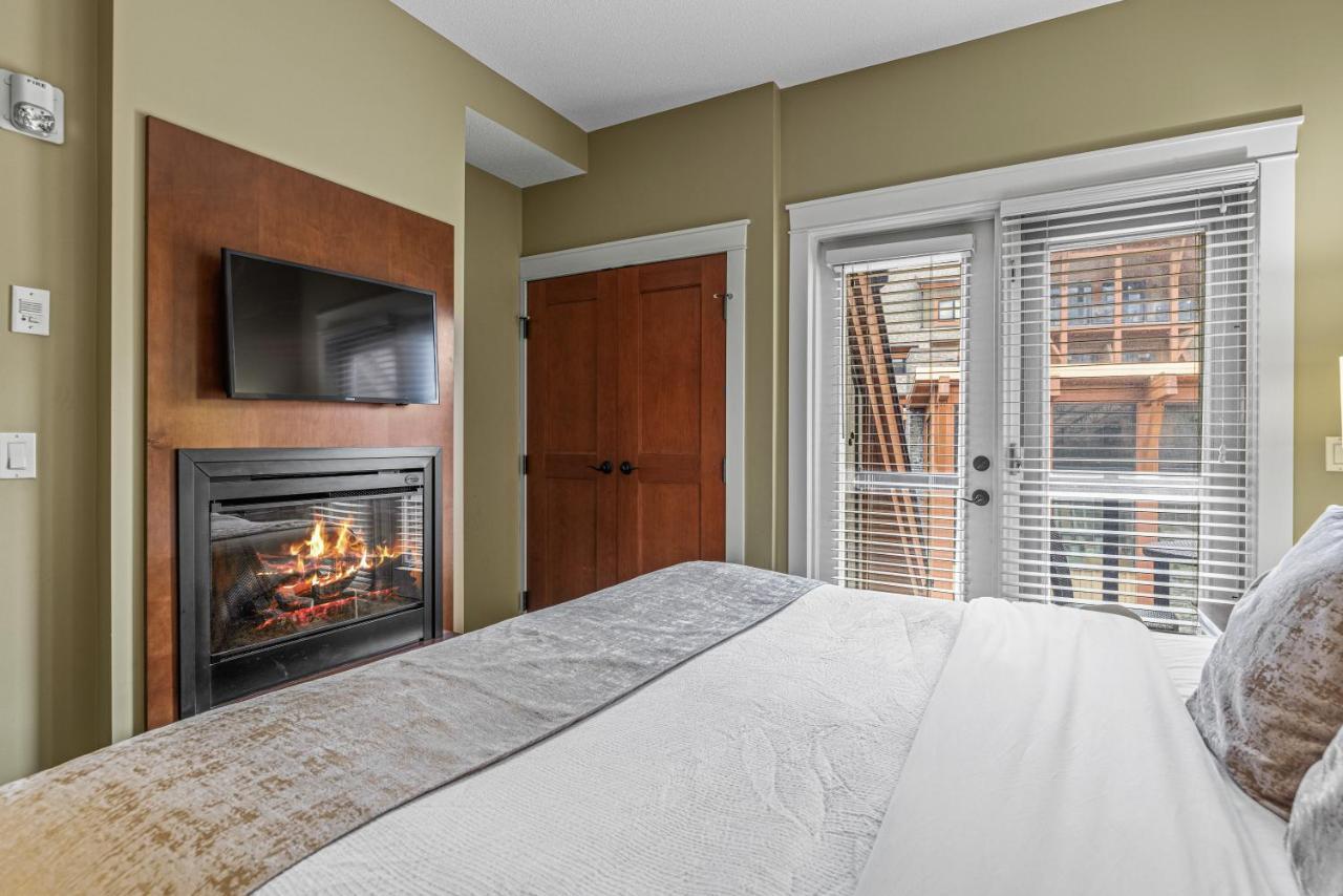 Sophisticated Mtn 2 Bedroom Pool Hot Tub Managed By Little Sister Getaways Canmore Exterior photo